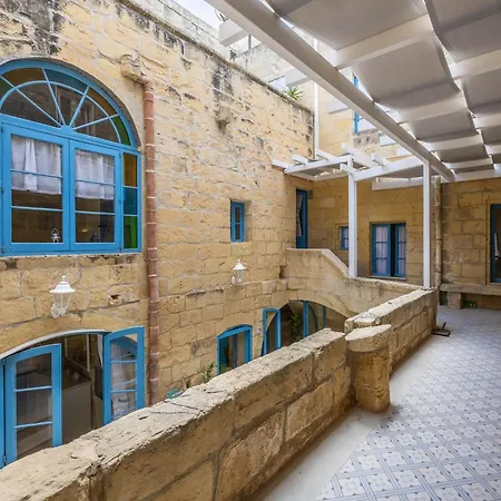 3 - Family X 3 By Solea Affittacamere Għarb