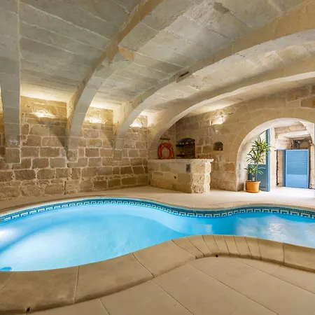 Affittacamere 3 - Family X 3 By Solea Għarb
