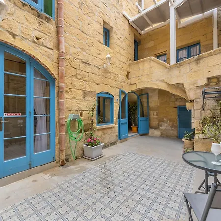 3 - Family X 3 By Solea Għarb