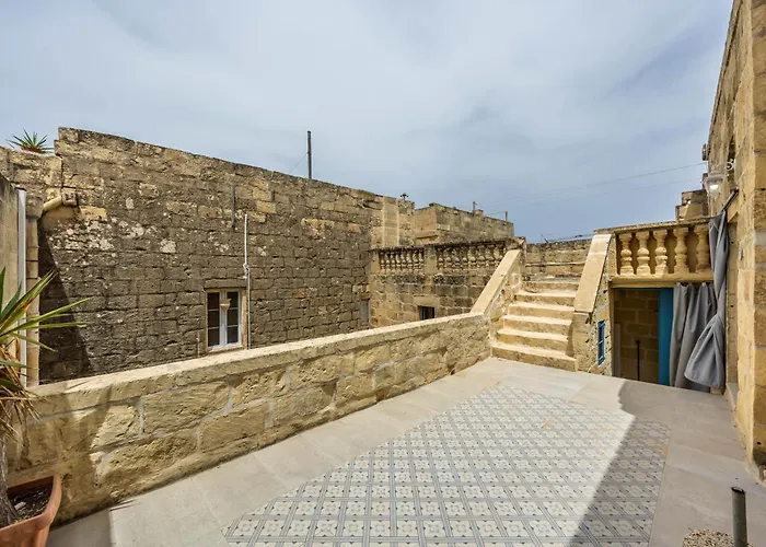 Vendégház 3 - Family X 3 By Solea Għarb